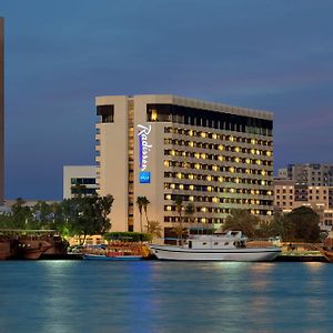 Radisson Blu Hotel, Dubai Deira Creek